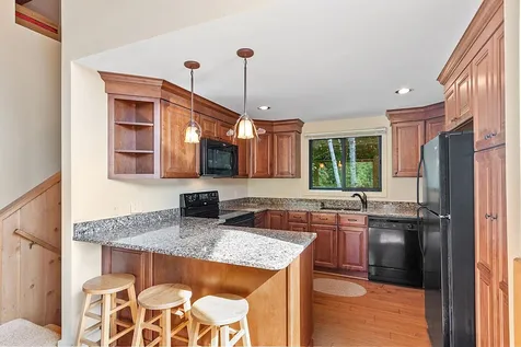 5 Potash Road Lincoln NH 03251