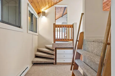 5 Potash Road Lincoln NH 03251