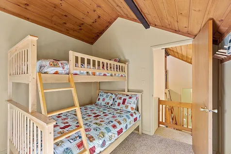 5 Potash Road Lincoln NH 03251