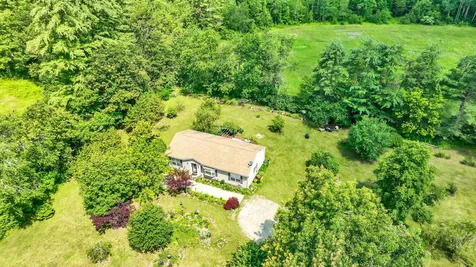 28 Peach Blossom Drive Lyndeborough NH 03082