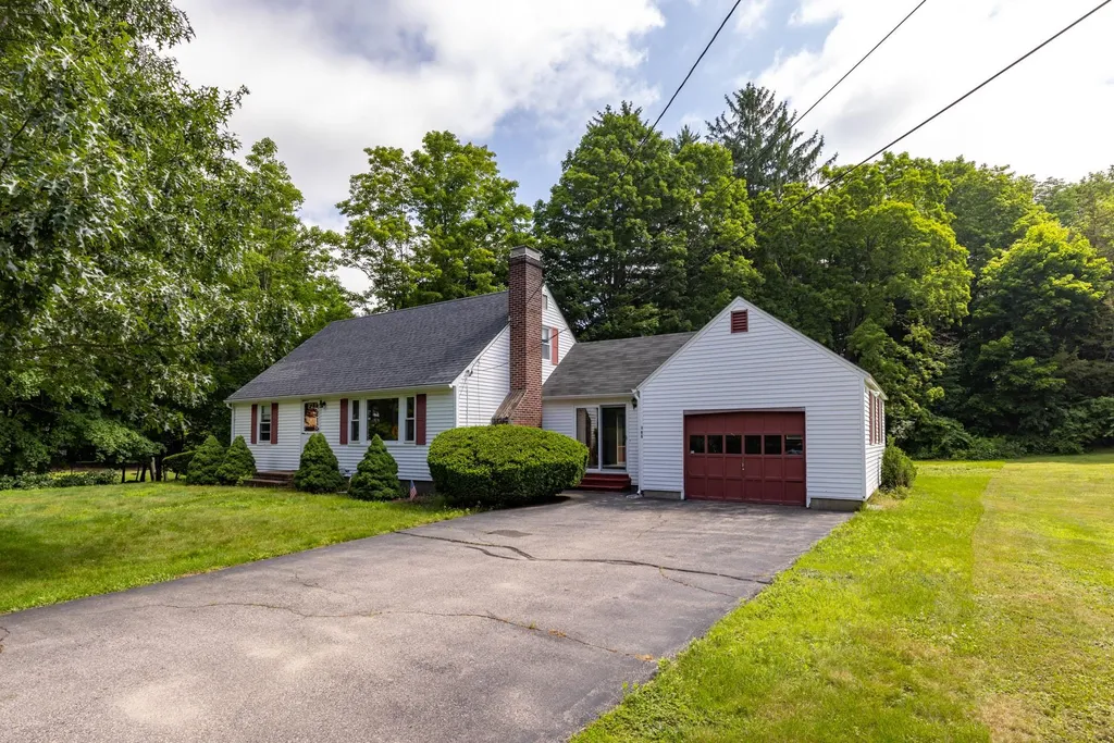 185 Post Road Greenland NH 03840