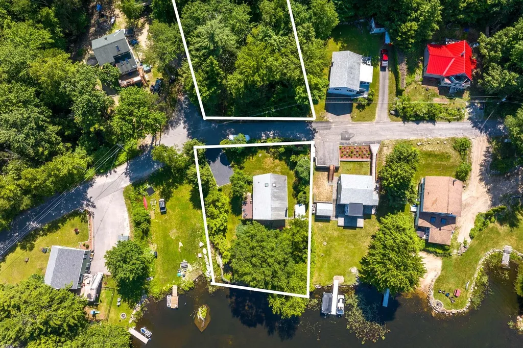305 Camelot Shore Drive Farmington NH 03835