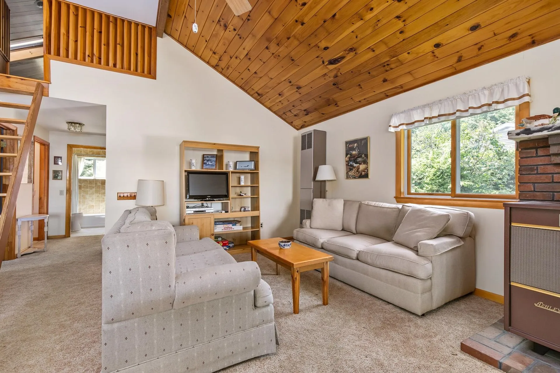 305 Camelot Shore Drive Farmington NH 03835