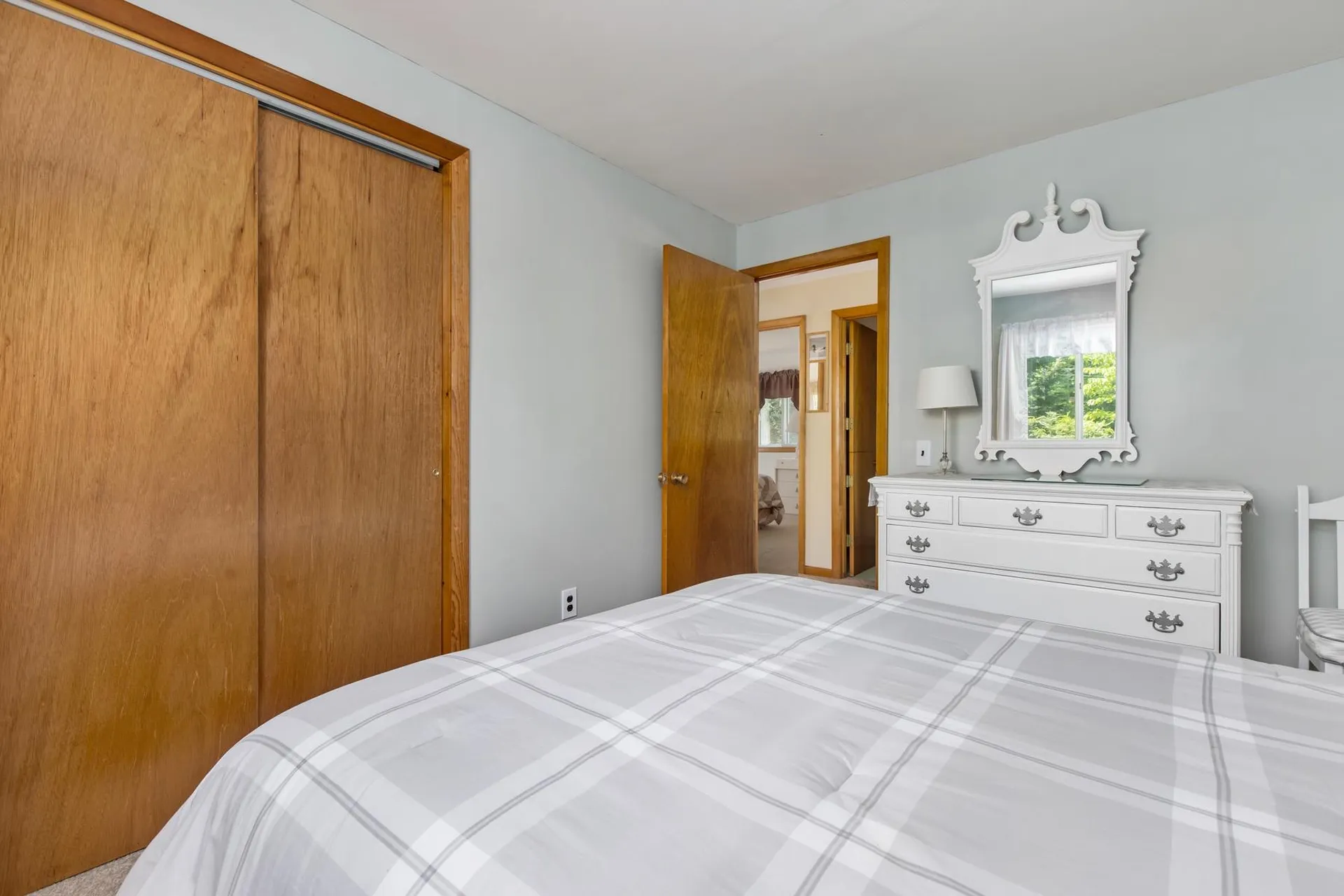 305 Camelot Shore Drive Farmington NH 03835
