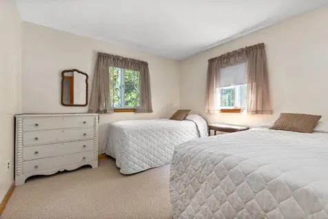 305 Camelot Shore Drive Farmington NH 03835