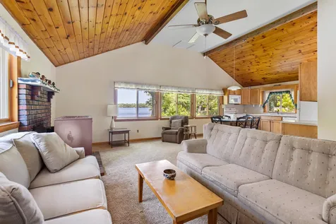 305 Camelot Shore Drive Farmington NH 03835