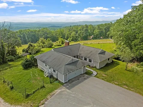1058 Bible Hill Road Francestown NH 03043