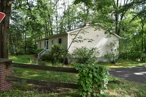 54 Liberty Avenue Franklin NH 03235