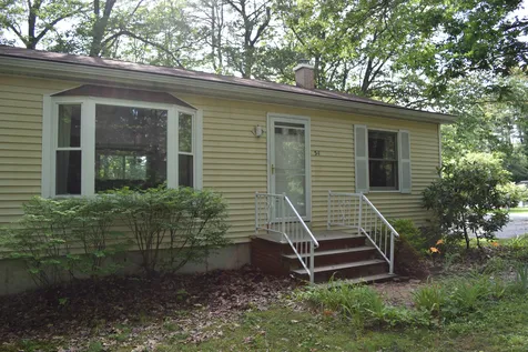 54 Liberty Avenue Franklin NH 03235