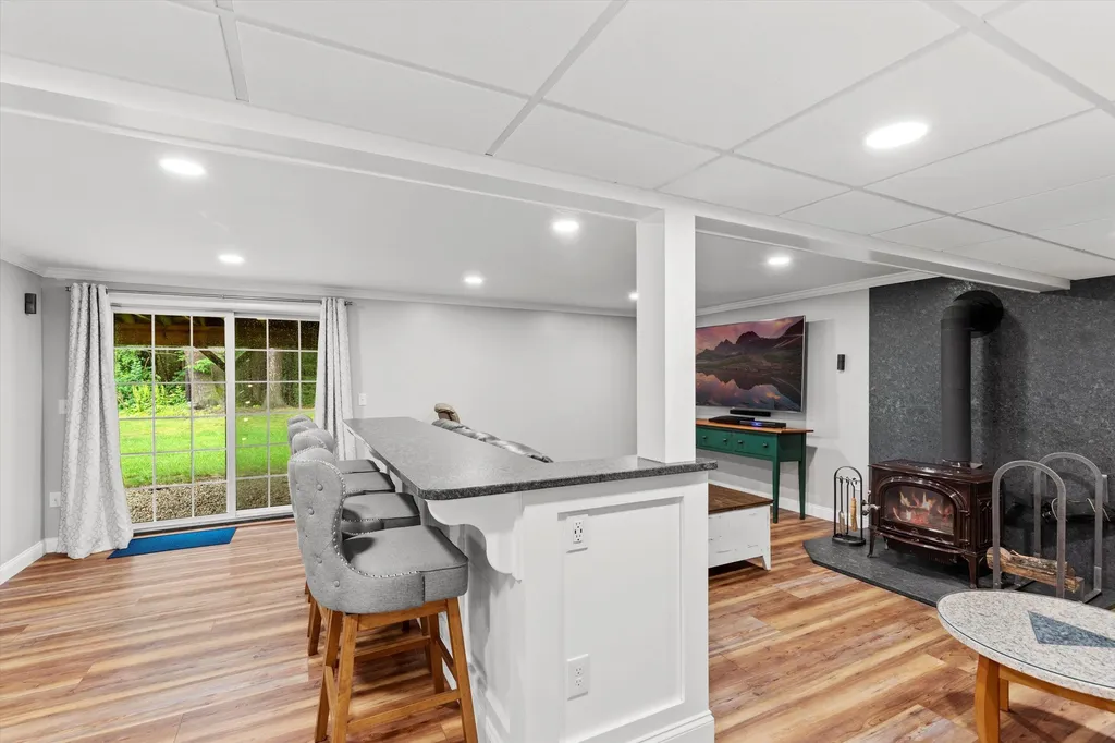 12 Lisa Beth Circle Dover NH 03820