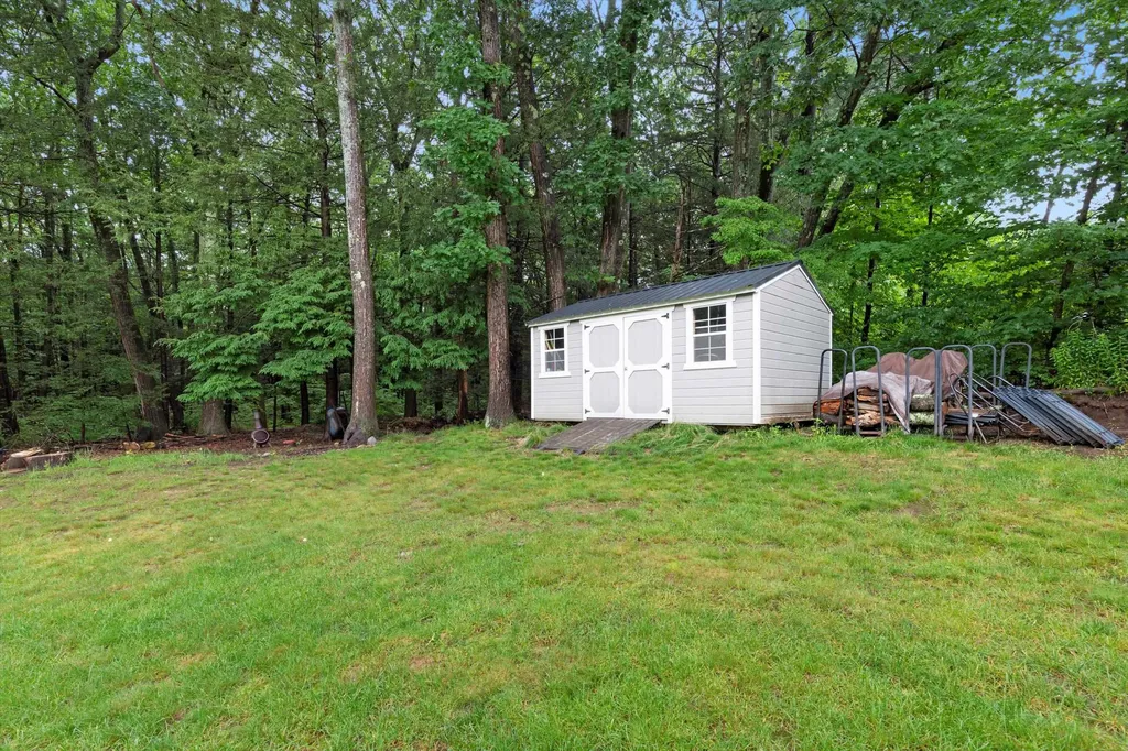 12 Lisa Beth Circle Dover NH 03820