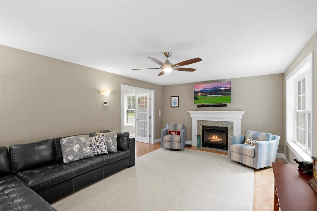 12 Lisa Beth Circle Dover NH 03820