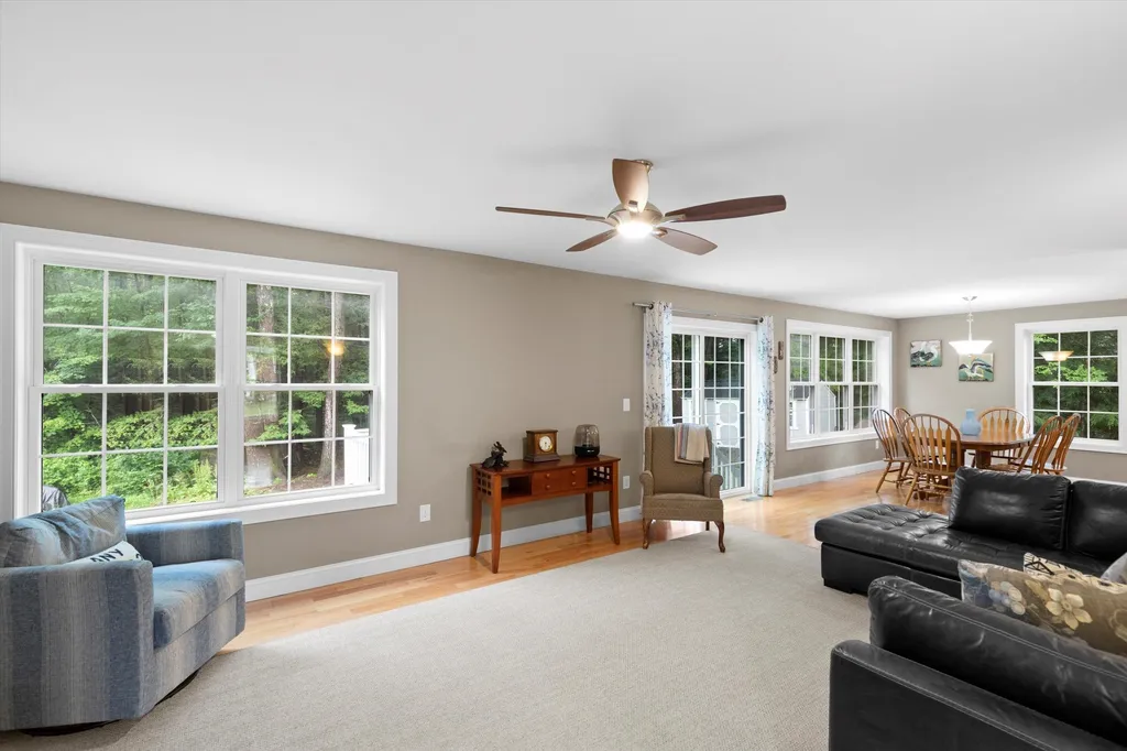 12 Lisa Beth Circle Dover NH 03820