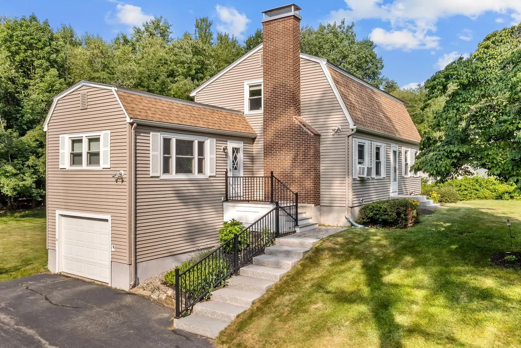 182 Warner Hill Road Derry NH 03038
