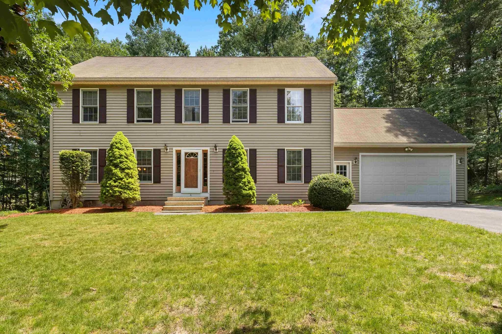 6 Copeland Drive Hudson NH 03051