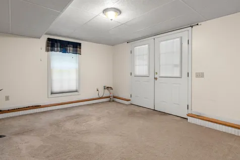 6 Copeland Drive Hudson NH 03051