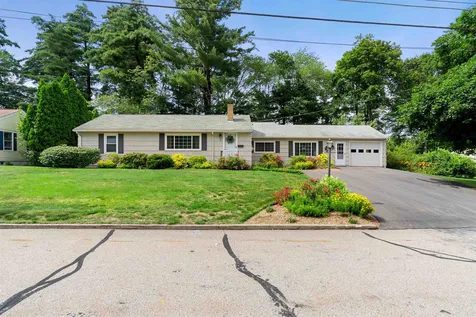 19 Forest Park Drive Nashua NH 03060