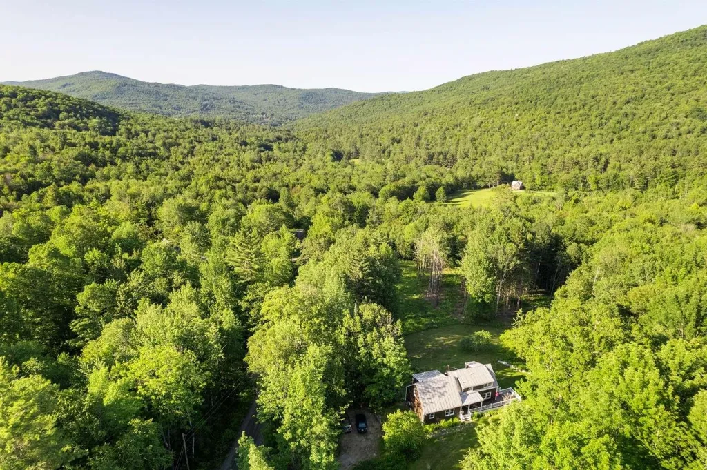 295 Mecawee Road Woodstock VT 05091