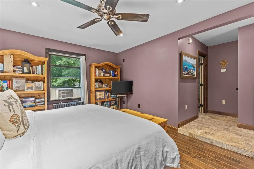 541 Main Street Colchester VT 05446