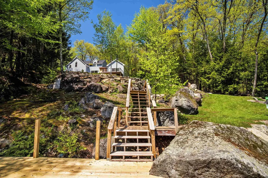 228 Russell Drive Weare NH 03281