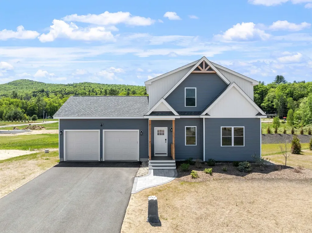 43 Melina's Way Thornton NH 03285