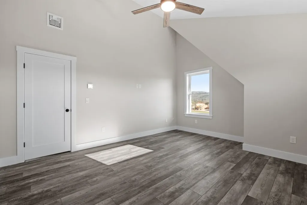 43 Melina's Way Thornton NH 03285