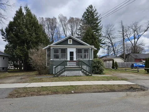 32 Wilcox Terrace Keene NH 03431