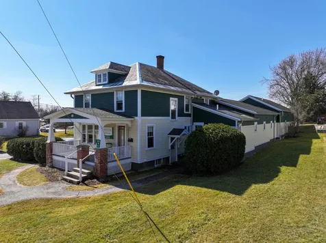 76 Court Street Middlebury VT 05753