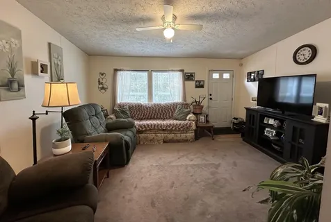 23 Taryn Lane Hinsdale NH 03451