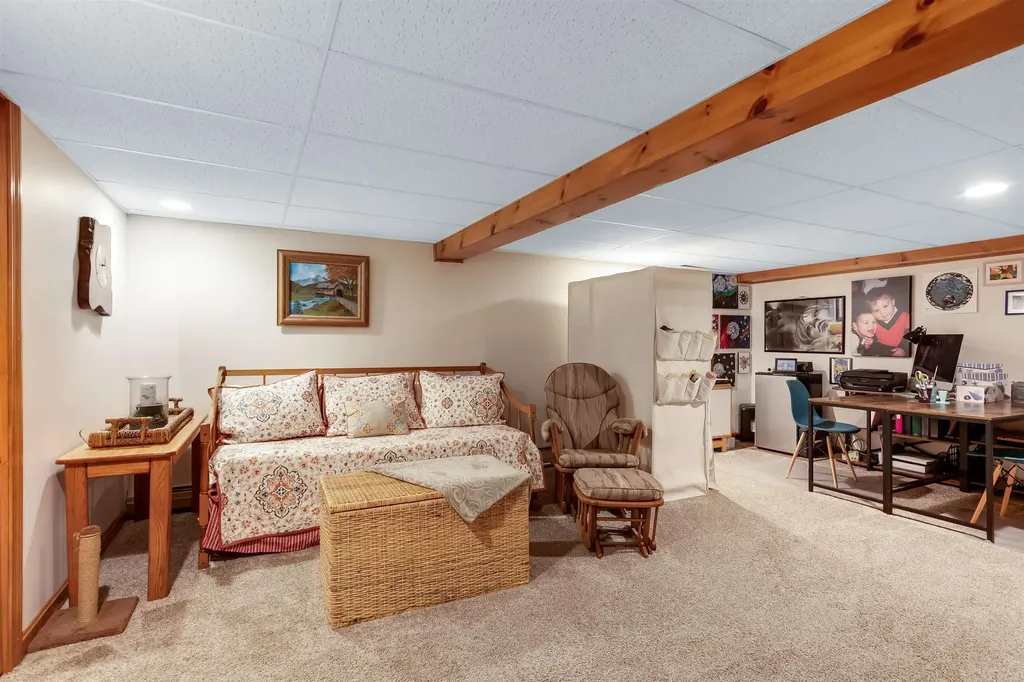 55 Kim Lane Milton VT 05468