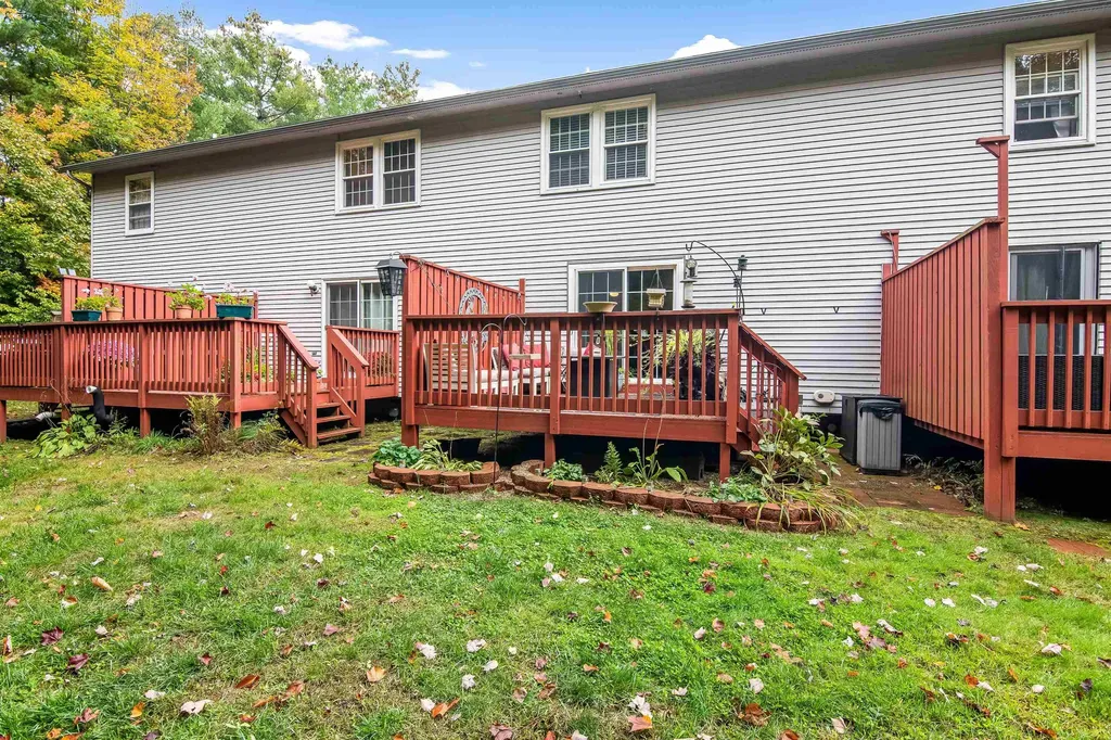 55 Kim Lane Milton VT 05468