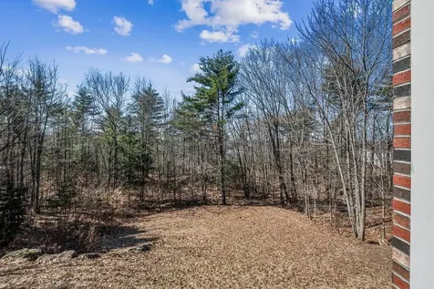 15 Indian Ledge Drive Barnstead NH 03225