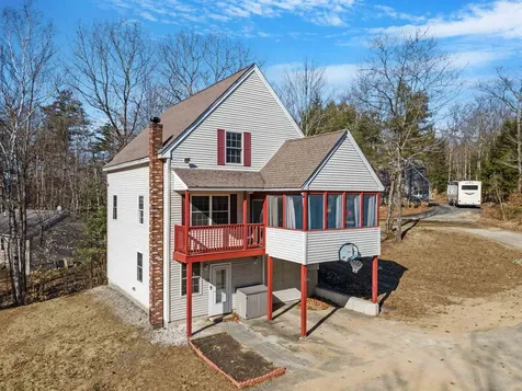 15 Indian Ledge Drive Barnstead NH 03225
