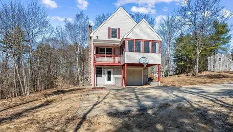 15 Indian Ledge Drive Barnstead NH 03225