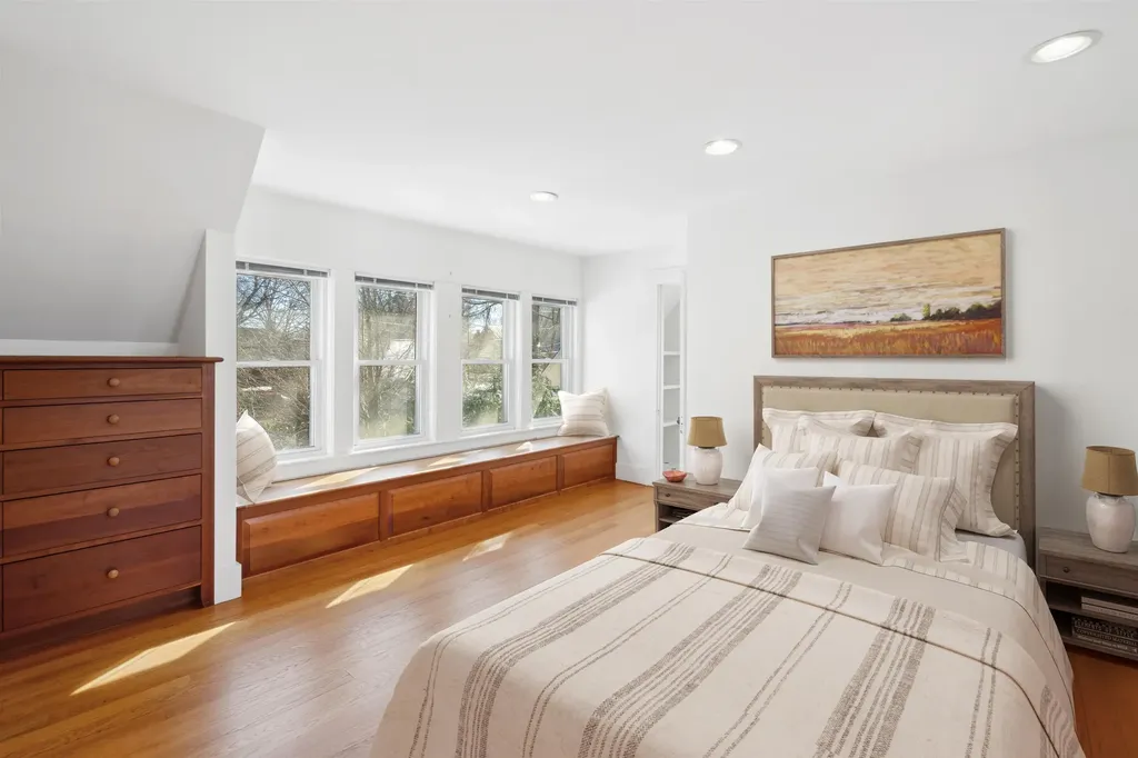 7 Prospect Street Hanover NH 03755