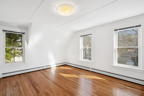 7 Prospect Street Hanover NH 03755