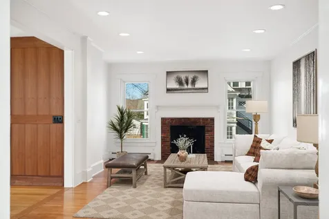 7 Prospect Street Hanover NH 03755