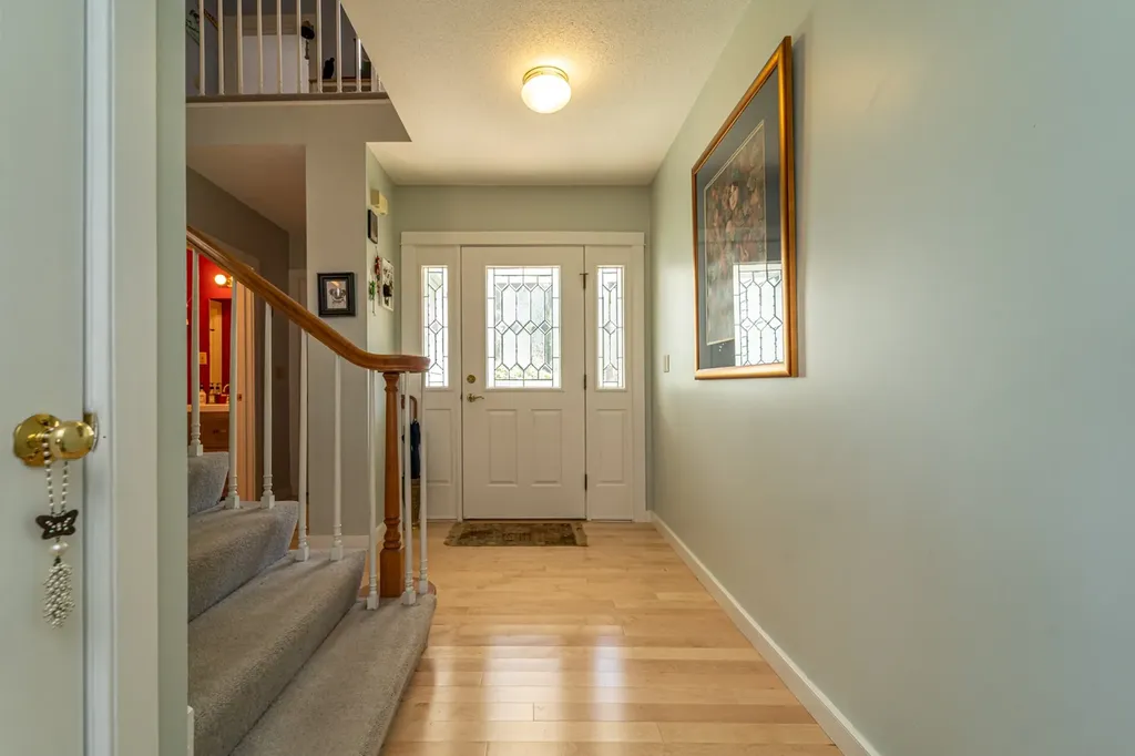 35 Clearwater Drive Dover NH 03820