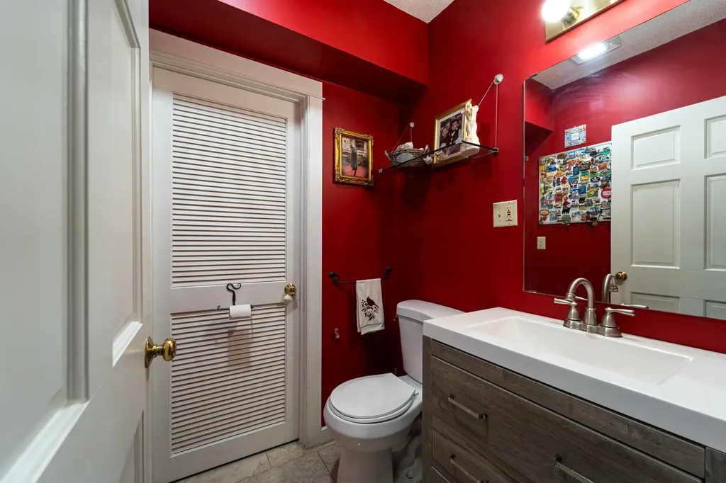 35 Clearwater Drive Dover NH 03820
