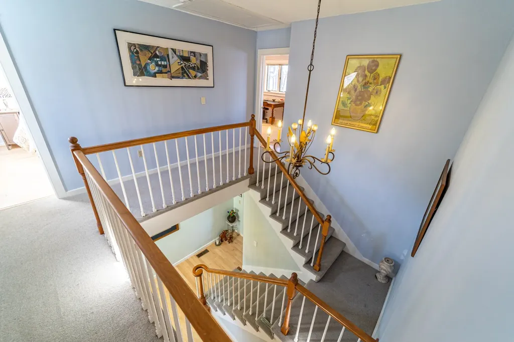 35 Clearwater Drive Dover NH 03820
