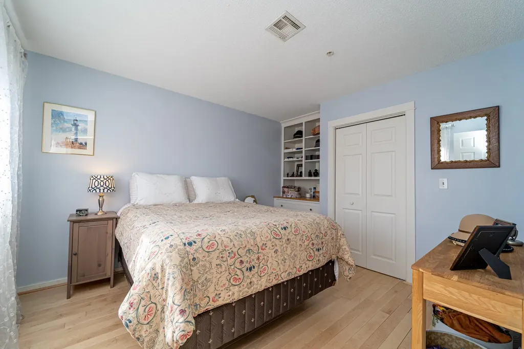 35 Clearwater Drive Dover NH 03820