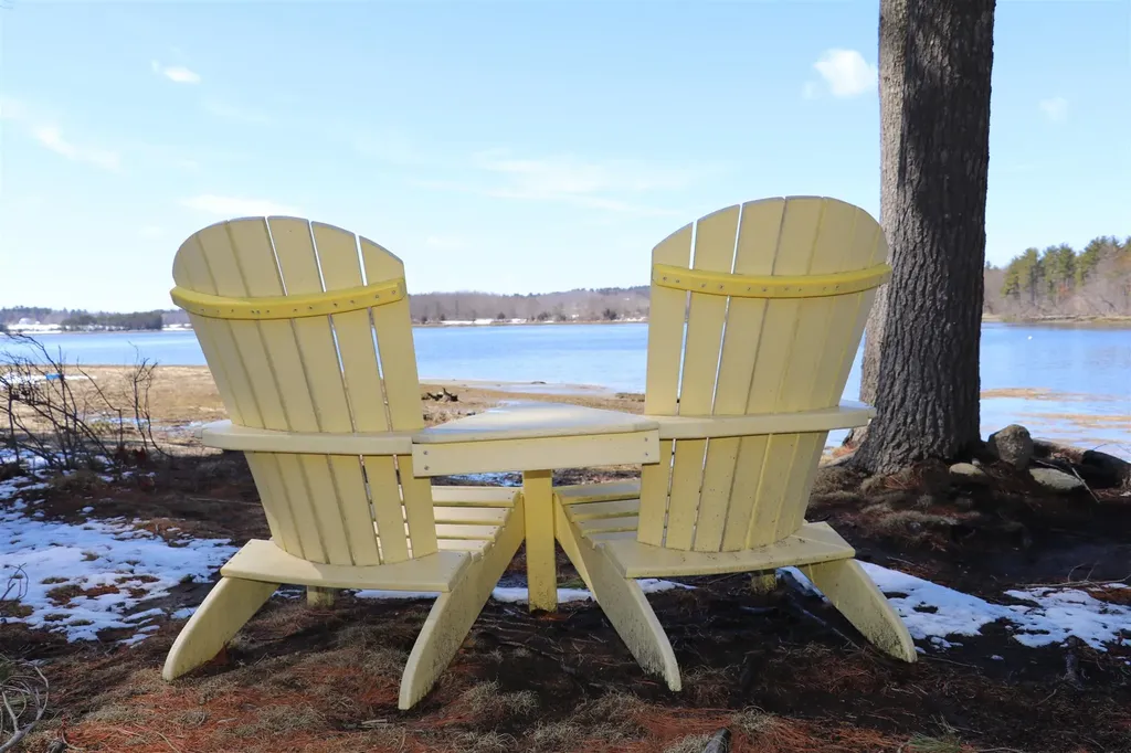 35 Clearwater Drive Dover NH 03820