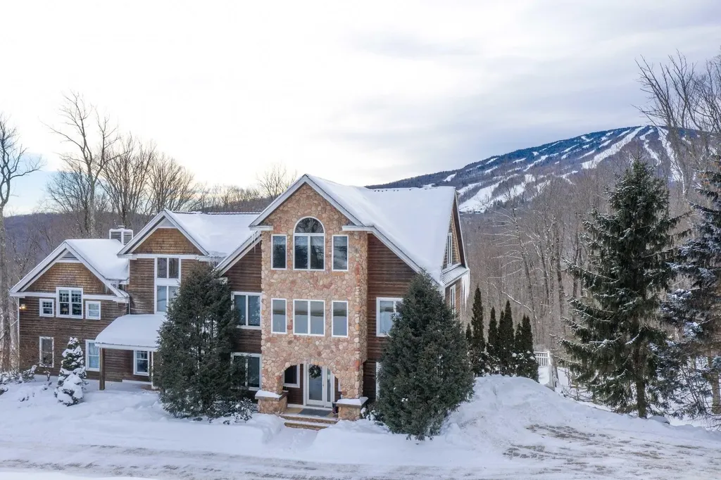 27 Mountain View Road Winhall VT 05340