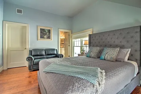 27 Mountain View Road Winhall VT 05340