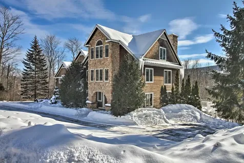 27 Mountain View Road Winhall VT 05340