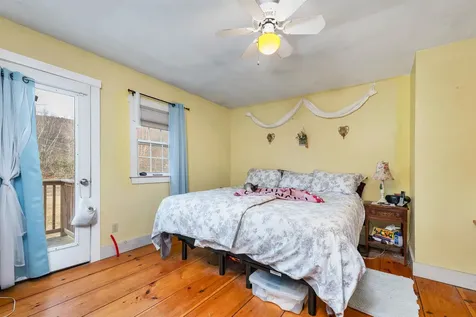 1168 Old Route 25 Rumney NH 03266