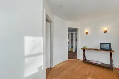 1168 Old Route 25 Rumney NH 03266