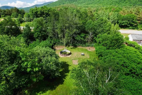 1168 Old Route 25 Rumney NH 03266