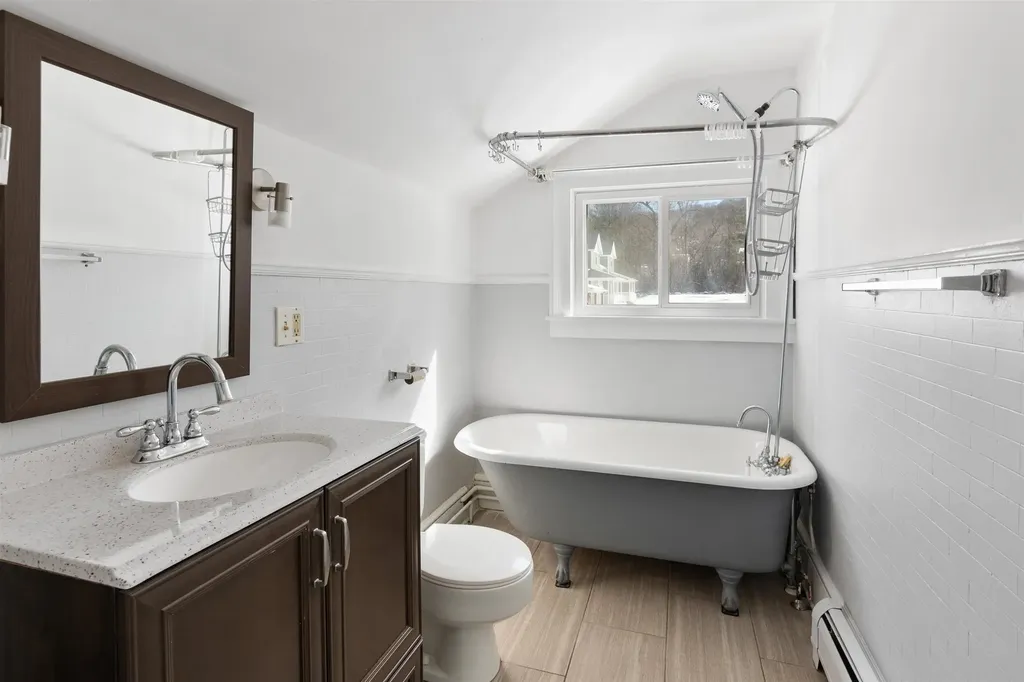 239 North Main Street St. Albans City VT 05478