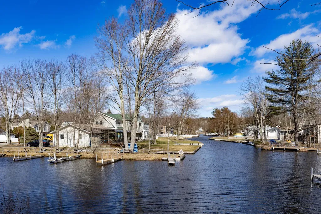 116 Tucker Shore Road Belmont NH 03220
